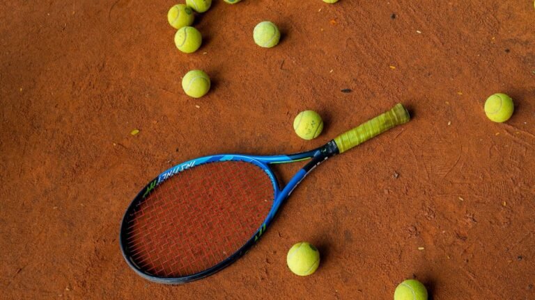 tennis-racket-and-balls